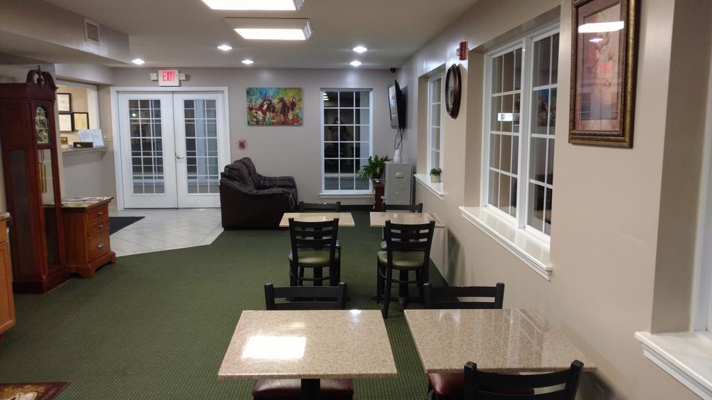 Hurricane Inn Waynesboro 外观 照片