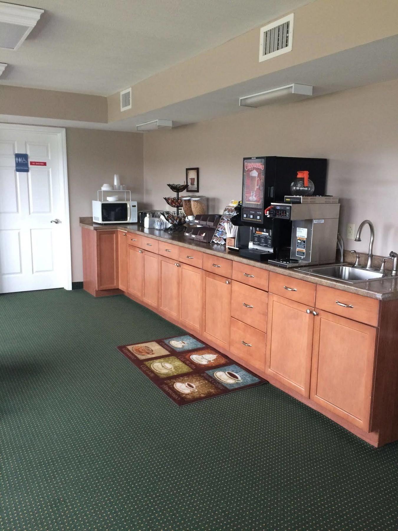 Hurricane Inn Waynesboro 外观 照片